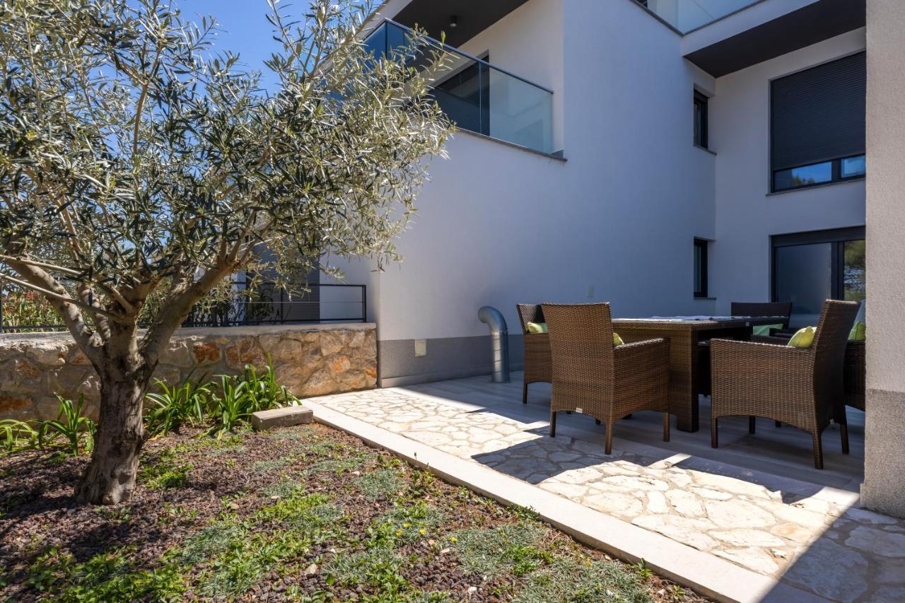 Apartments Olea Mali Lošinj Esterno foto